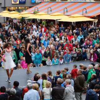 Mid Galerie 2017 1600X7